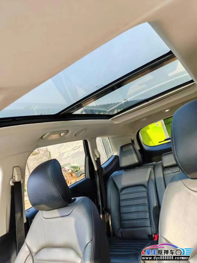 20年福特锐界轿车抵押车出售