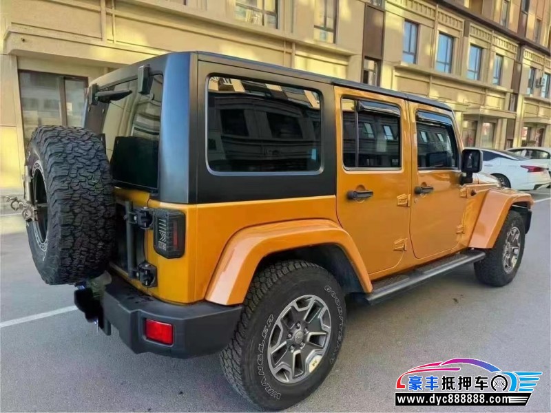 15年Jeep牧马人轿车抵押车出售