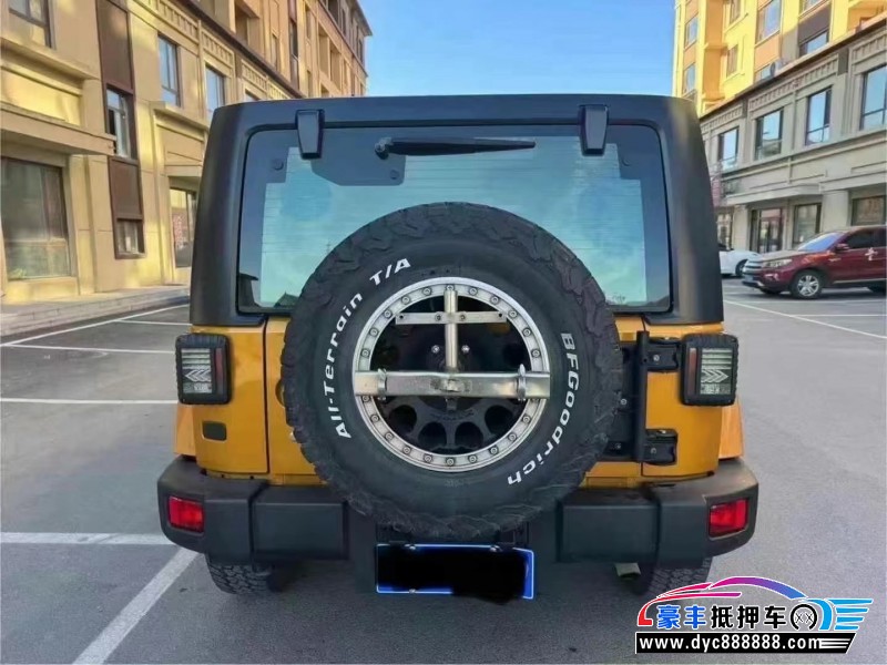 15年Jeep牧马人轿车抵押车出售