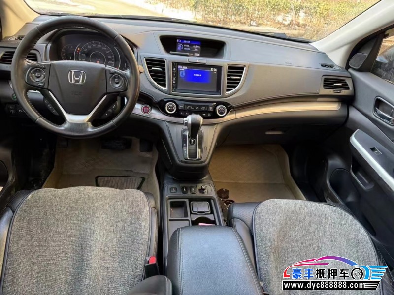 16年本田CR-V轿车抵押车出售