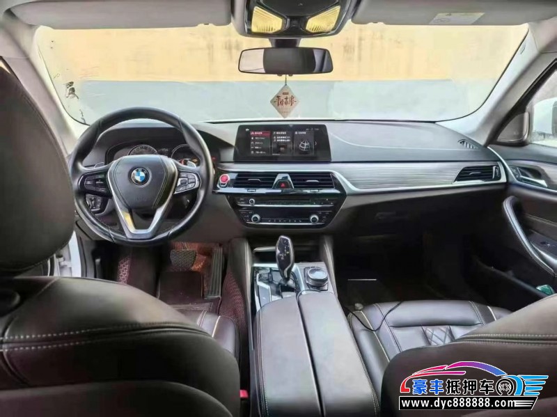 17年宝马5系轿车抵押车出售