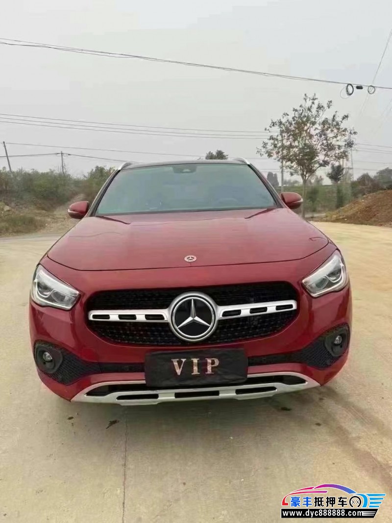 22年奔驰GLA轿车抵押车出售