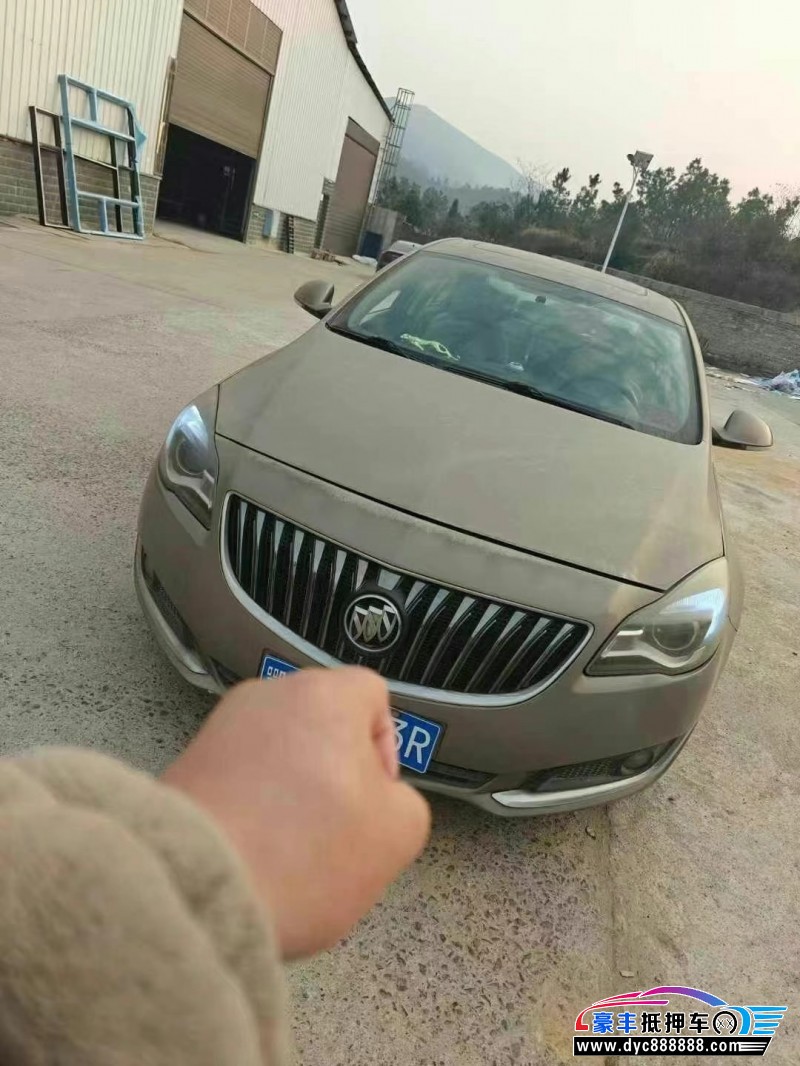 14年别克君威轿车抵押车出售