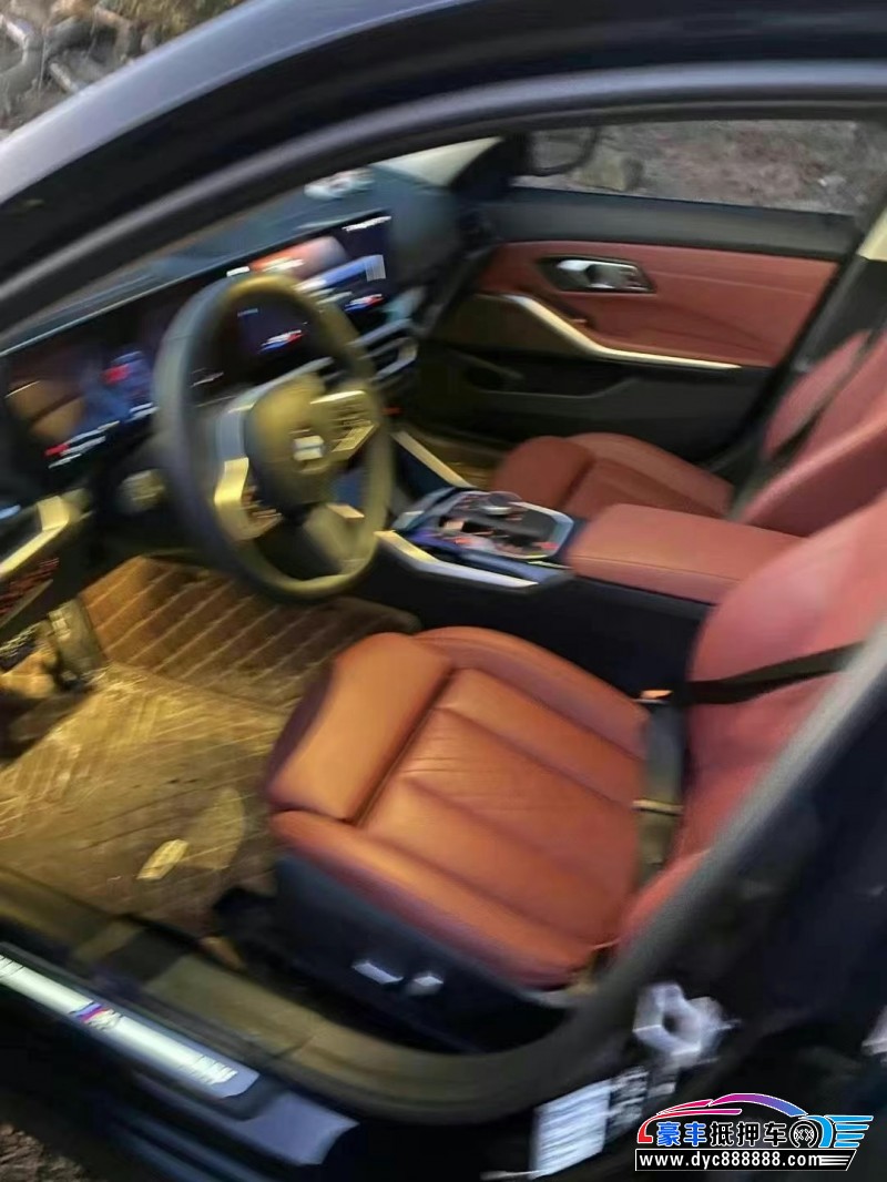 24年宝马3系轿车抵押车出售