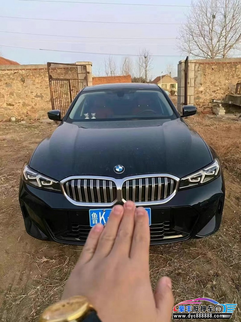 24年宝马3系轿车抵押车出售