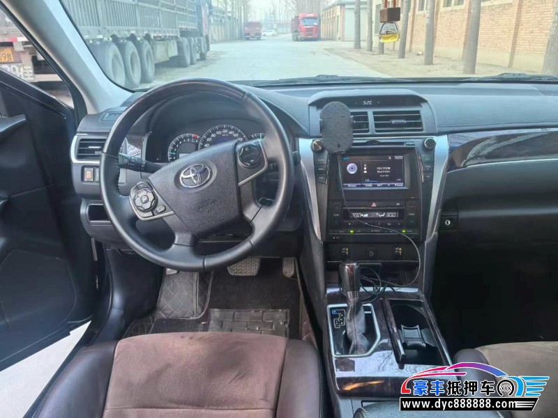 16年丰田凯美瑞轿车抵押车出售