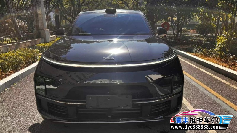 23年理想L9轿车抵押车出售