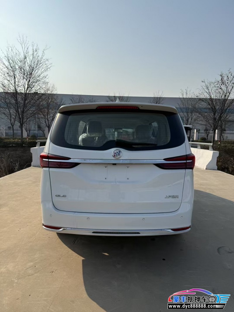24年别克GL8轿车抵押车出售