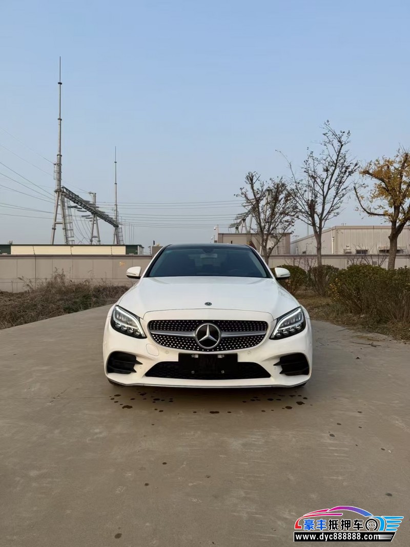 21年奔驰C轿车抵押车出售