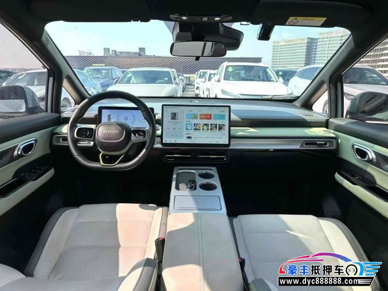 23年埃安Y70轿车抵押车出售