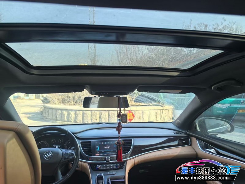 17年别克君越轿车抵押车出售