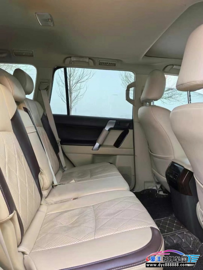 18年丰田普拉多（霸道）轿车抵押车出售