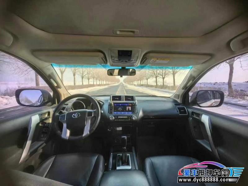 17年丰田普拉多（霸道）轿车抵押车出售