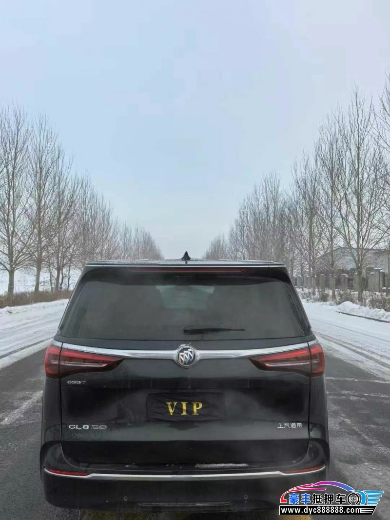 23年别克GL8轿车抵押车出售