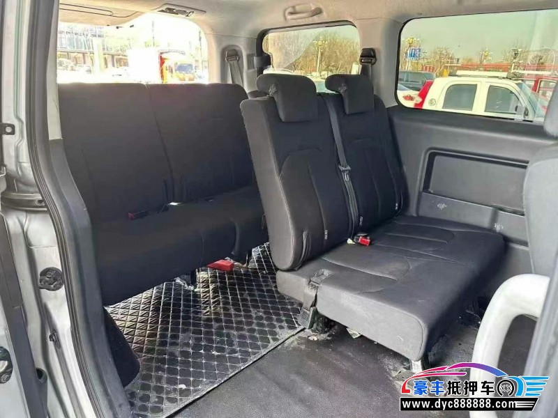 20年江淮瑞风M3轿车抵押车出售