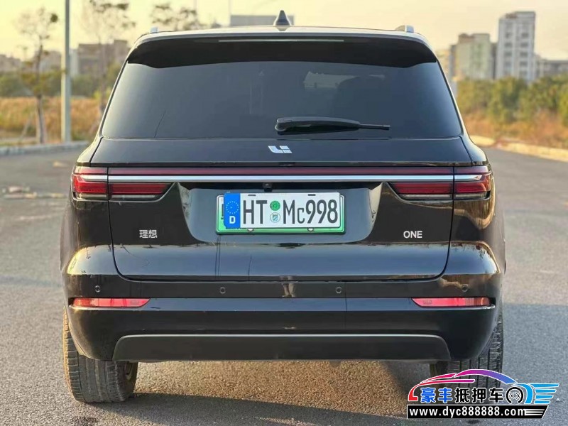 23年理想ONE轿车抵押车出售