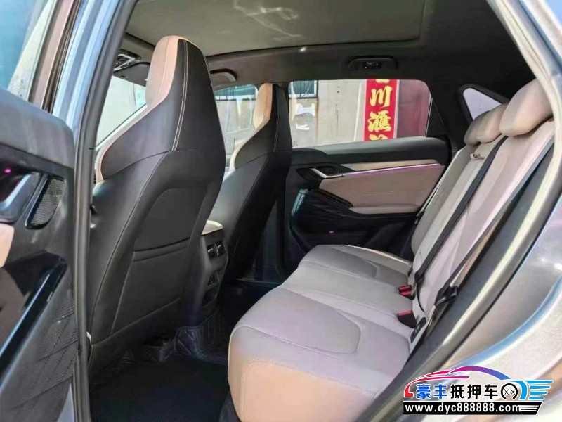 24年江淮QX轿车抵押车出售