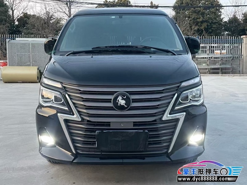 22年东风风行菱智轿车抵押车出售