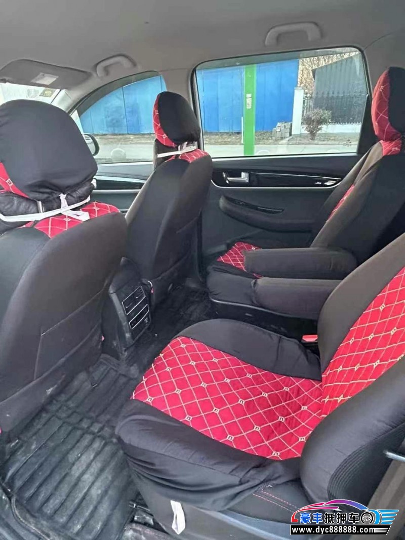 22年东风风行风行SX6轿车抵押车出售