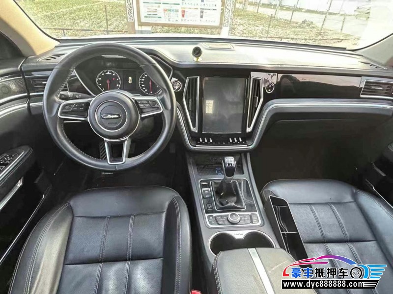 18年众泰T700轿车抵押车出售