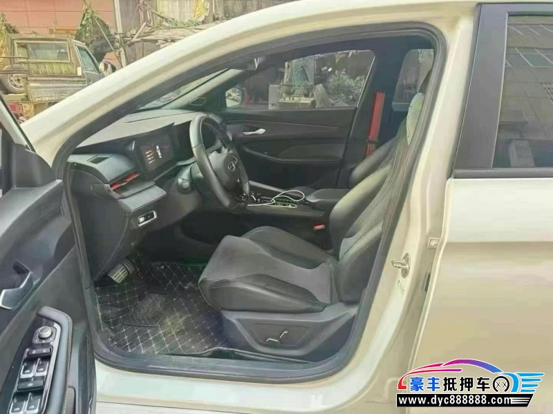 22年吉利缤瑞轿车抵押车出售