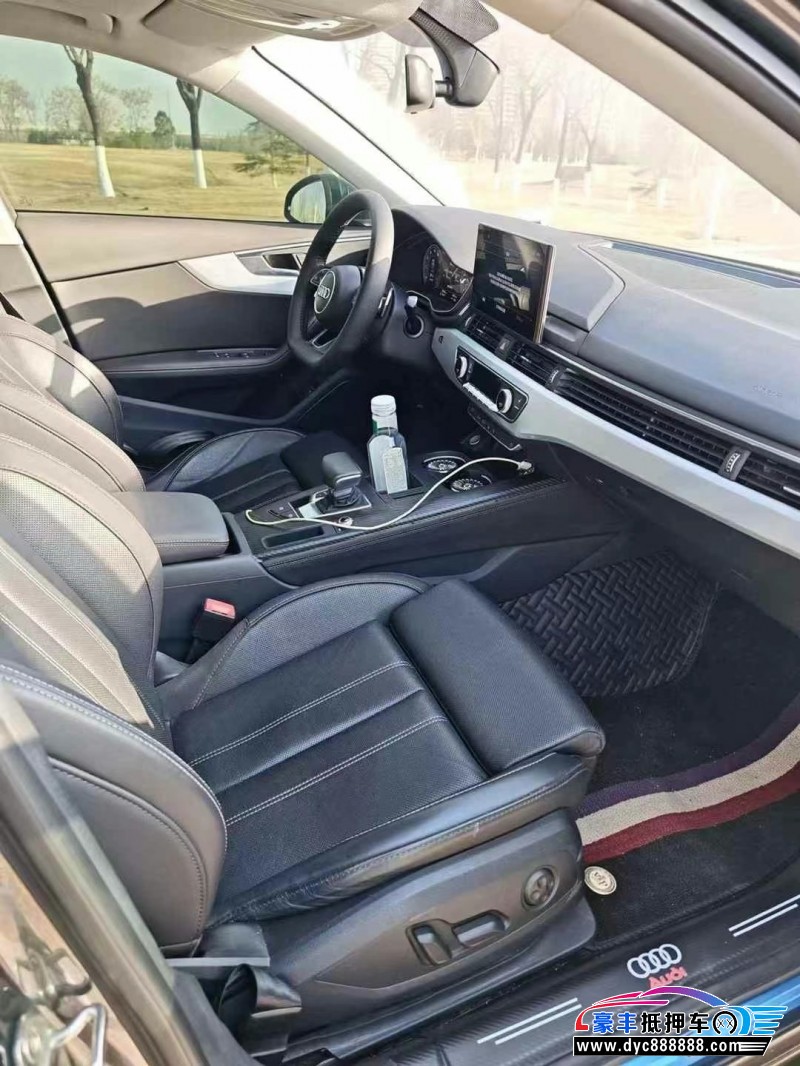 22年奥迪A4L轿车抵押车出售