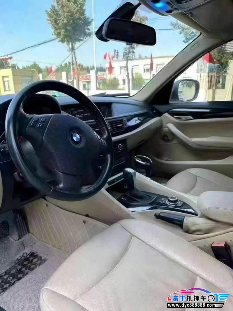 12年宝马X1轿车抵押车出售