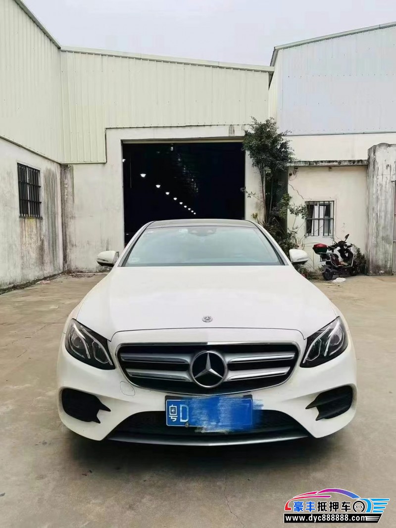 20年奔驰E轿车抵押车出售