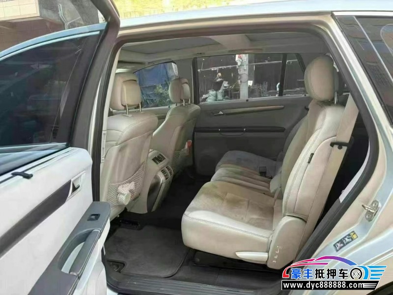 15年奔驰R轿车抵押车出售