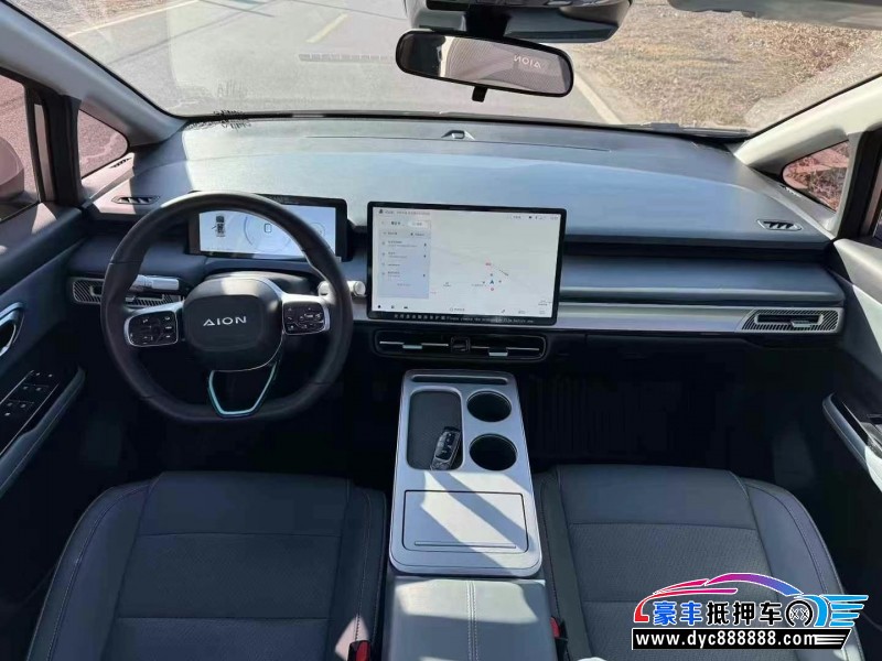 24年埃安Y70轿车抵押车出售