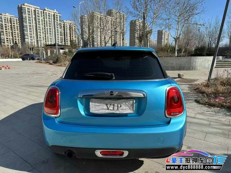 17年宝马MINI轿车抵押车出售