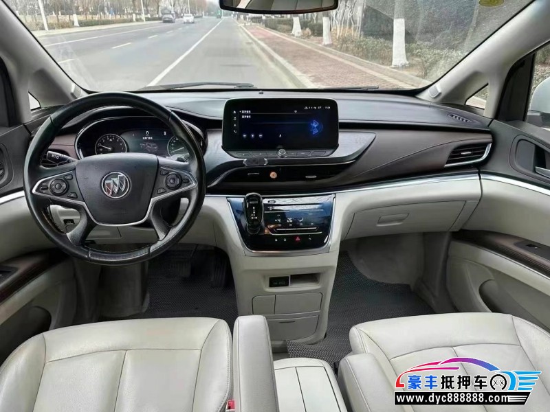 21年别克GL8轿车抵押车出售