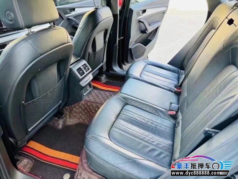 21年奥迪Q5轿车抵押车出售