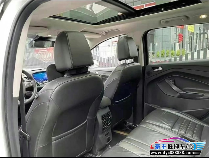 17年福特翼虎轿车抵押车出售