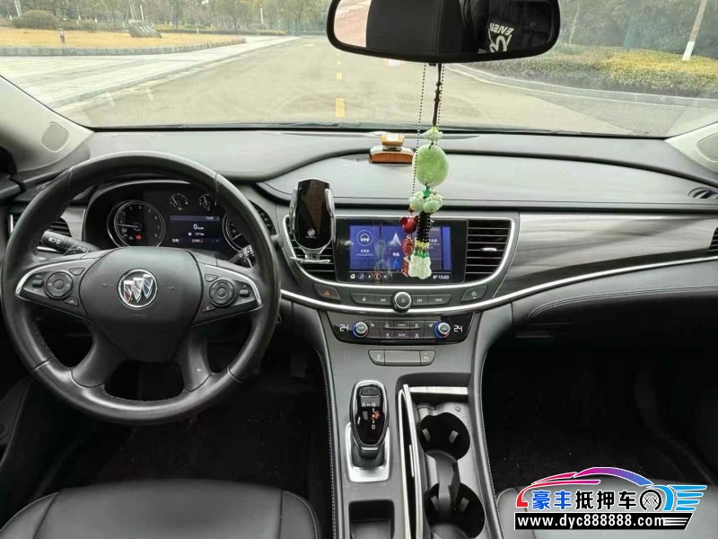 21年别克凯越轿车抵押车出售