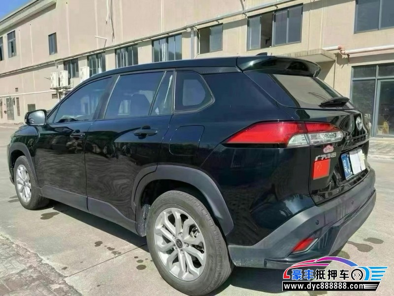 23年丰田锋兰达轿车抵押车出售