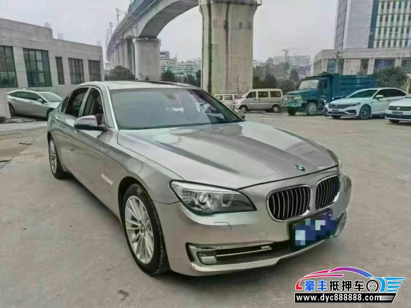 15年宝马7系轿车抵押车出售