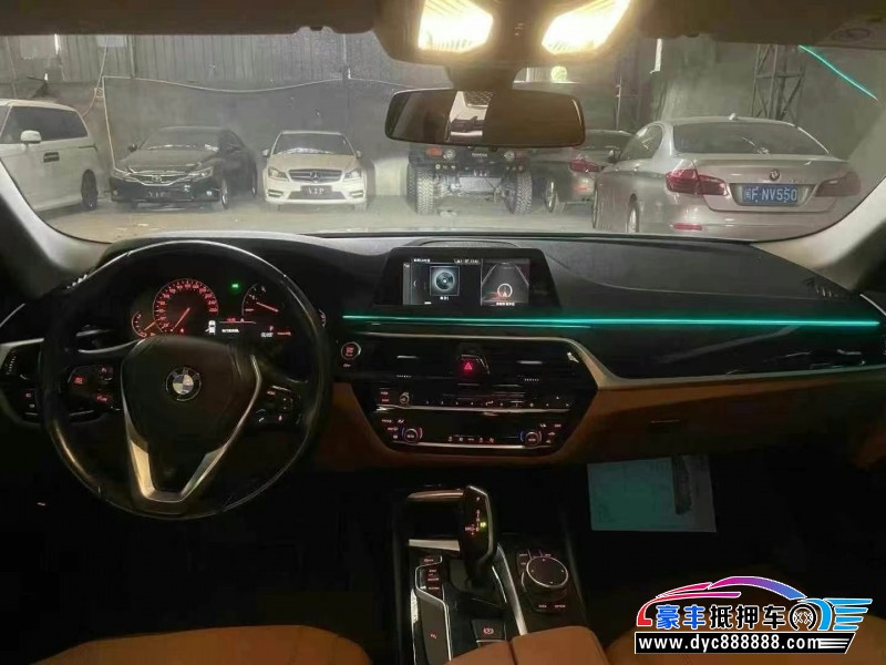 18年宝马5系轿车抵押车出售