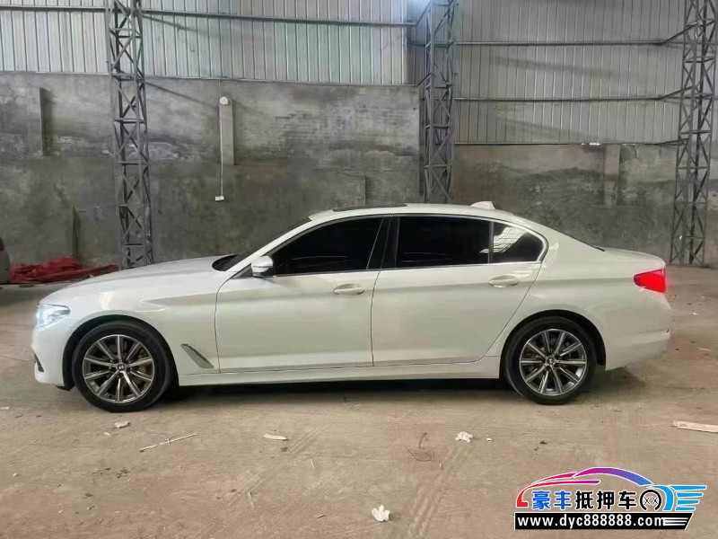 18年宝马5系轿车抵押车出售