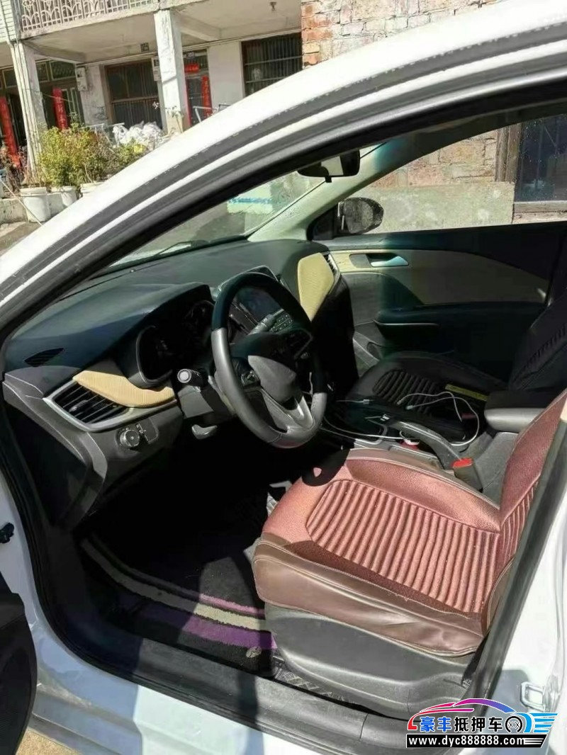 22年雪佛兰科沃兹轿车抵押车出售