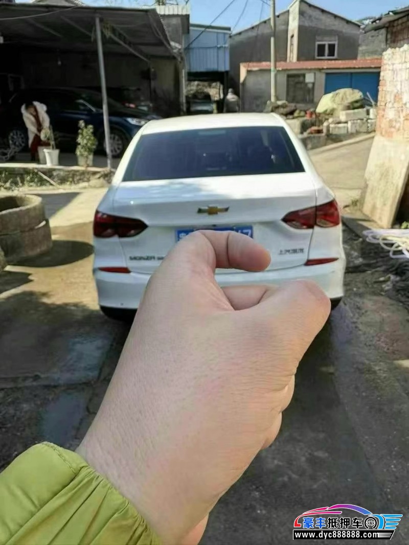 22年雪佛兰科沃兹轿车抵押车出售