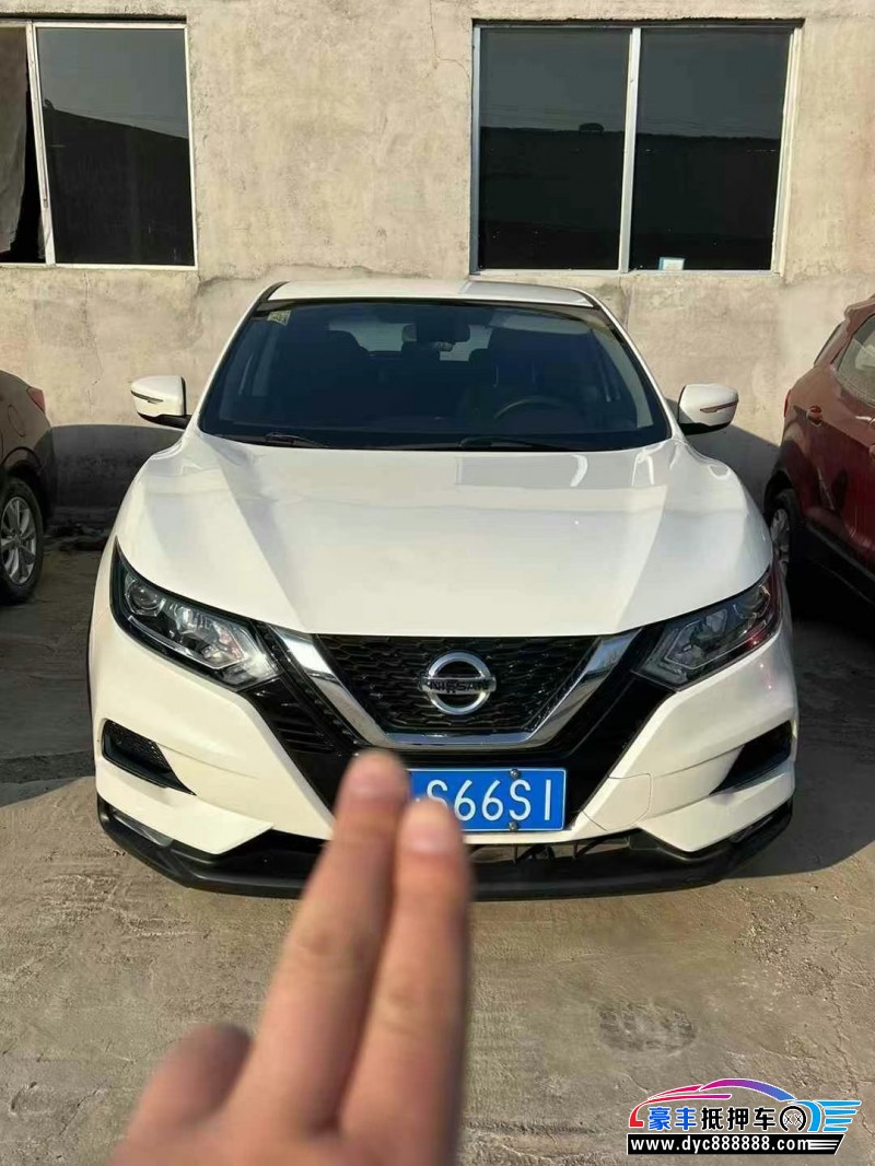 21年日产逍客轿车抵押车出售