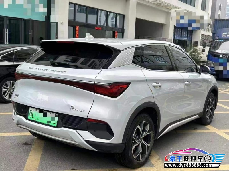 22年比亚迪元轿车抵押车出售