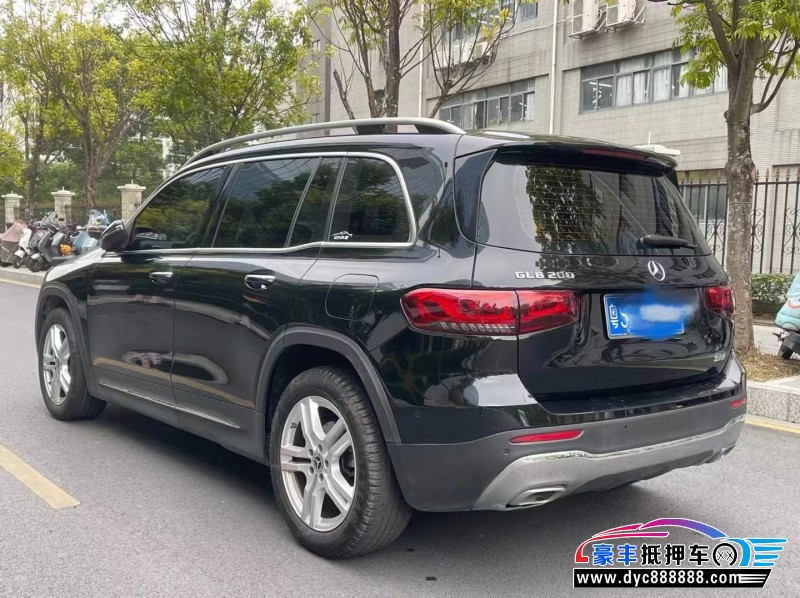 22年奔驰GLB轿车抵押车出售