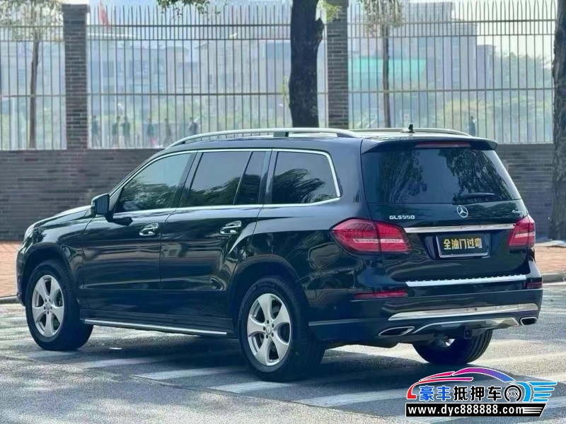 17年奔驰GLS轿车抵押车出售