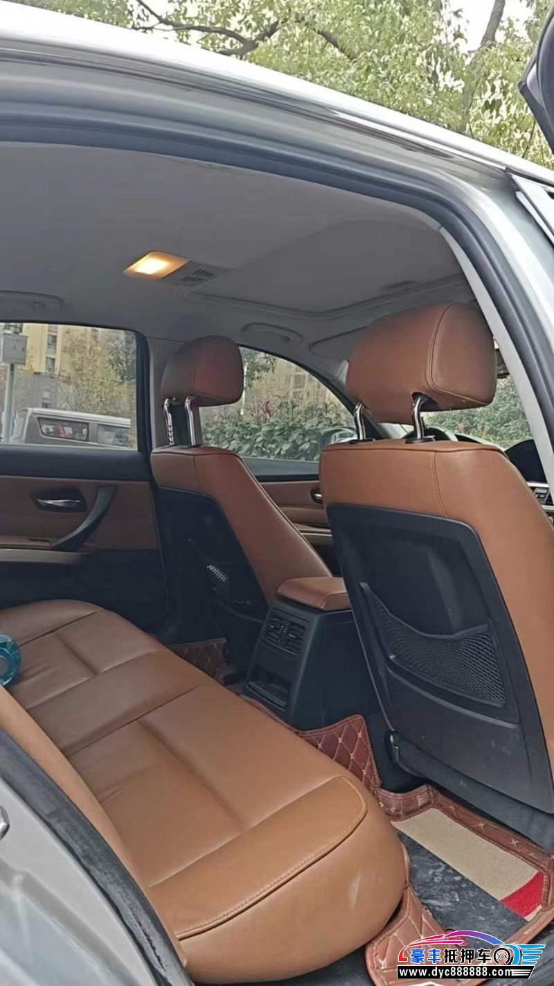 14年宝马3系轿车抵押车出售