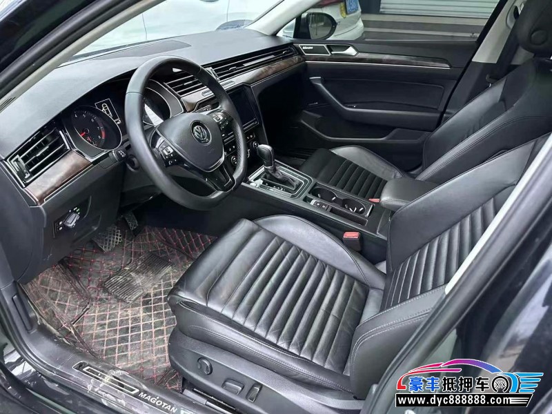 20年大众迈腾轿车抵押车出售