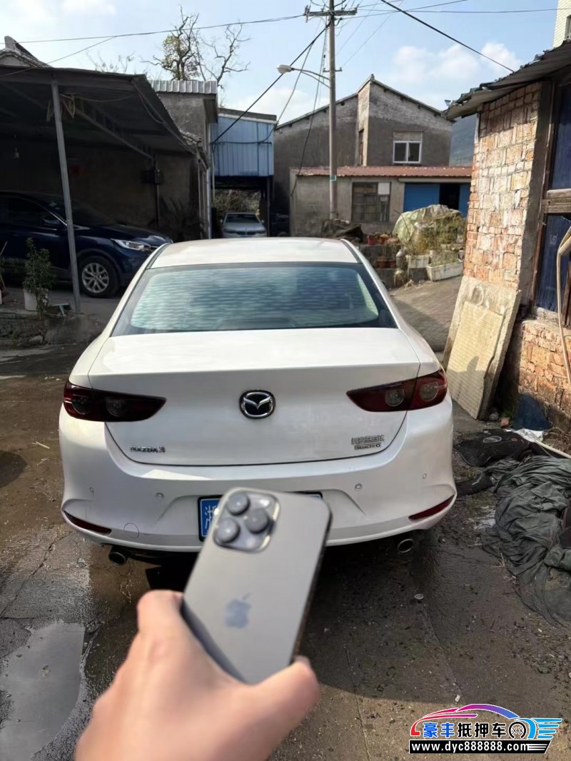 21年马自达昂克赛拉轿车抵押车出售