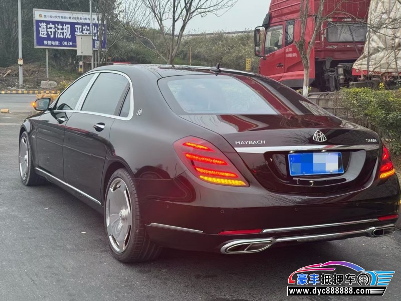 18年奔驰迈巴赫S级轿车抵押车出售