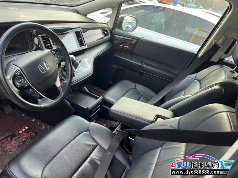 18年本田艾力绅轿车抵押车出售